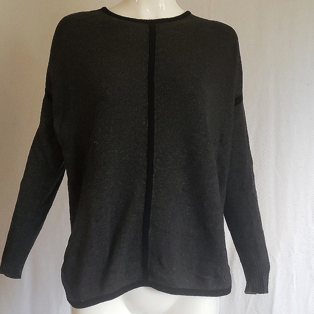Alfred Sung Charcoal Grey Knit Sweatet